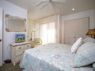 Kamaole Beach Across The Street Great Location Call Today